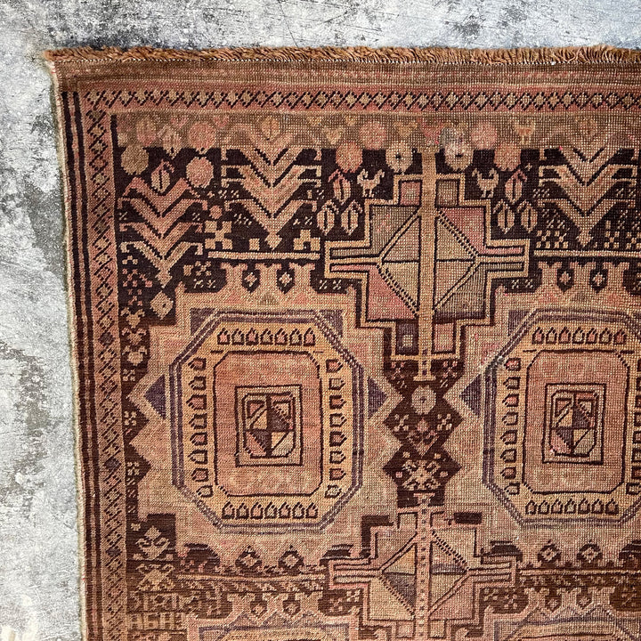 Vintage Rug Derbent UT 3.7 x 10.9