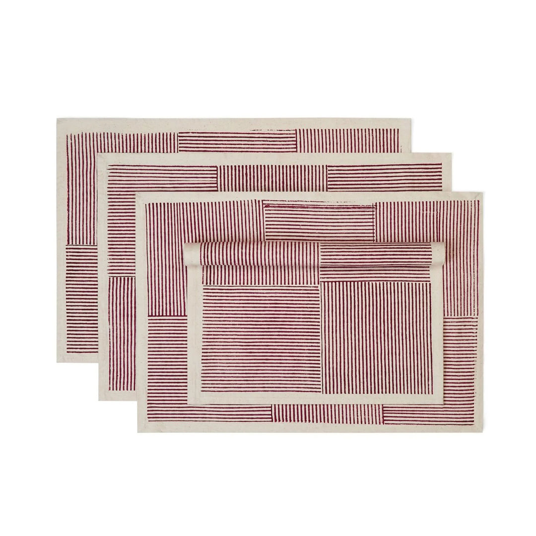 Garnet Forest S/4 Small Napkins