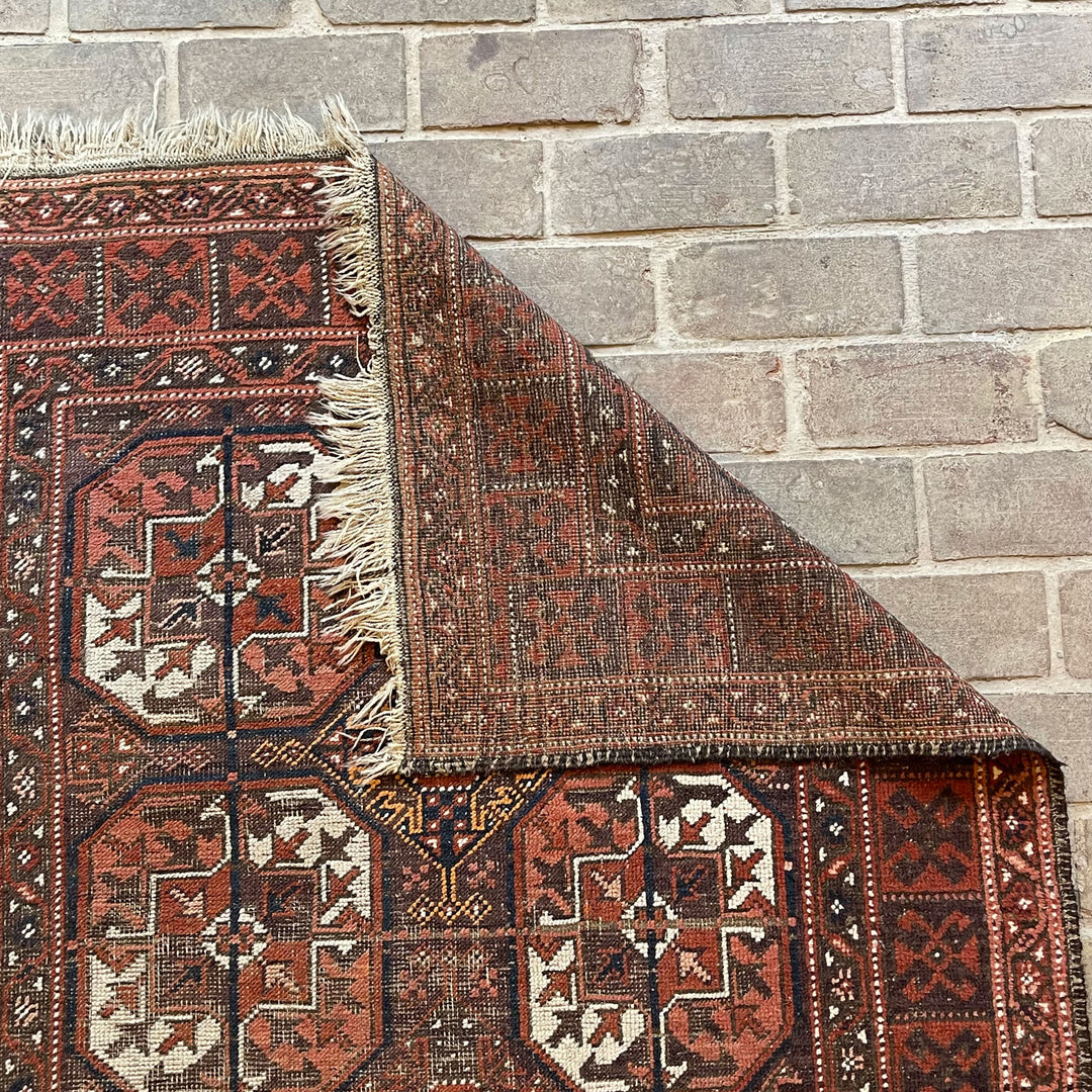 Antique Rug (40" x 75")