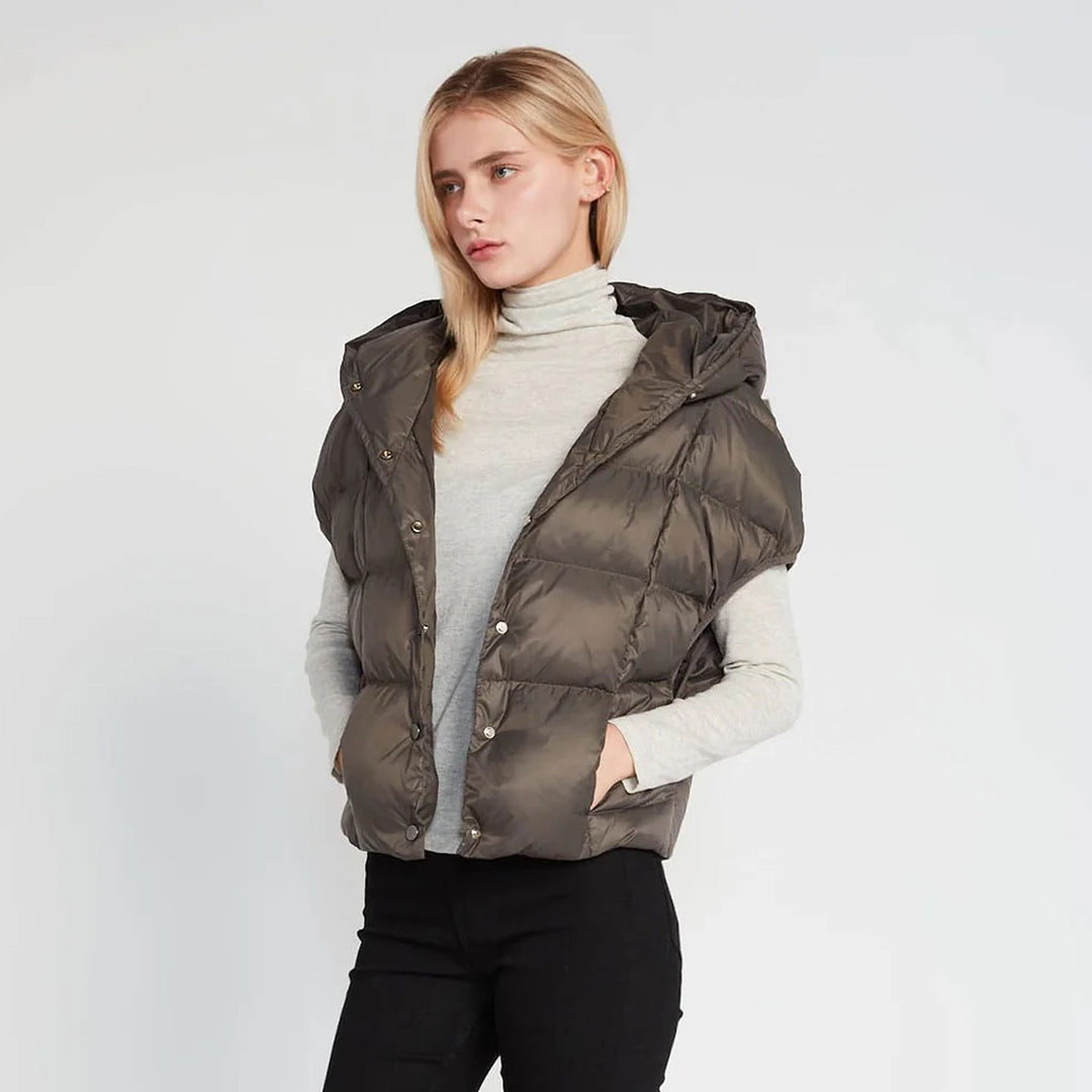 Batwing Crop Puffer Vest in Khaki