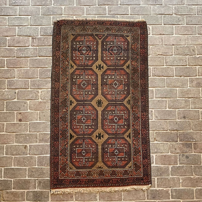 Hand Knotted Vintage Rug (34x60)