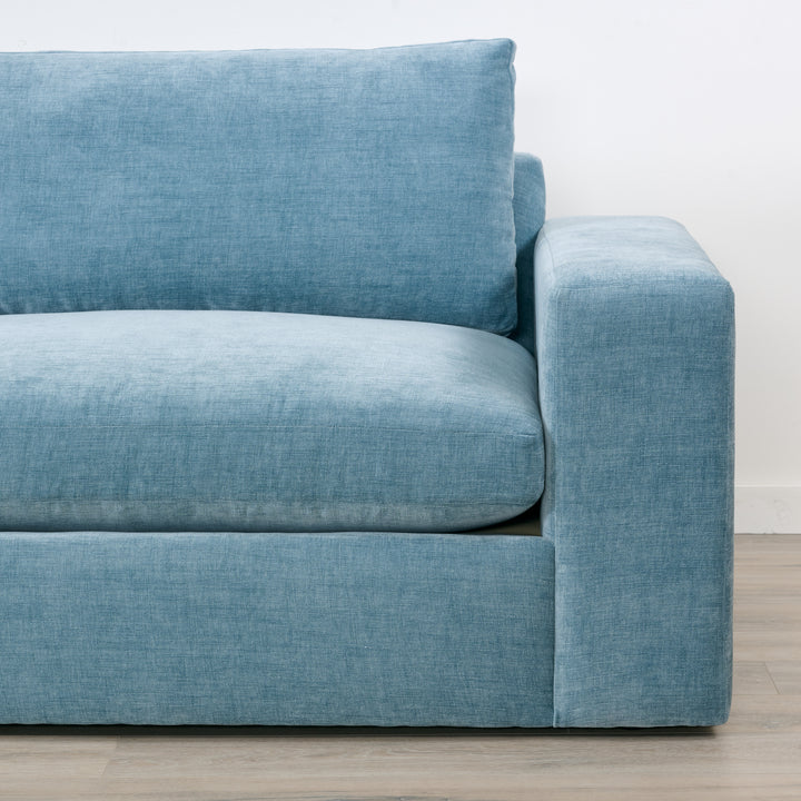 Big Easy Sectional with Wide Arms in Sky Blue