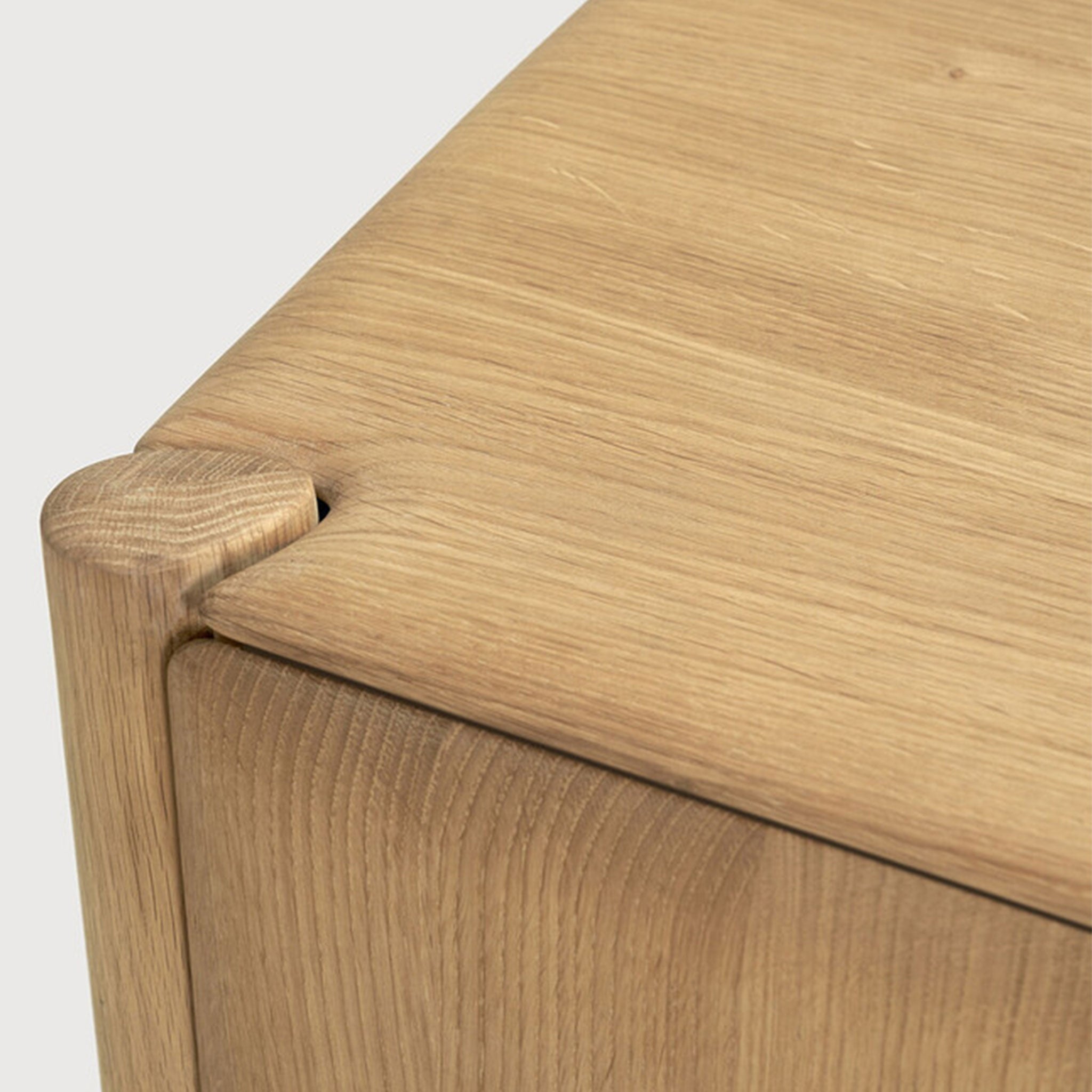 PI Sideboard in Oak with 3 Doors - Thumbnail 4