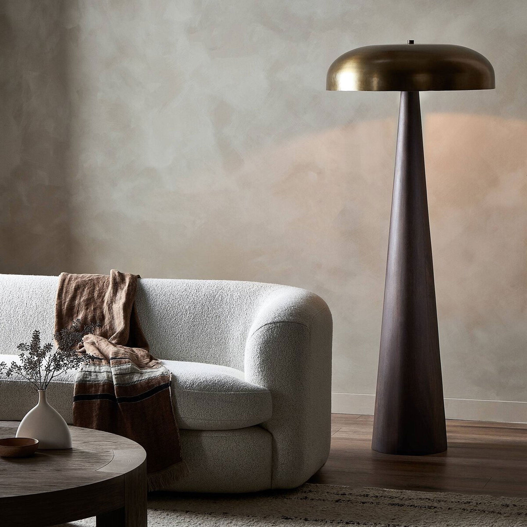 Griffin Floor Lamp - Thumbnail 2