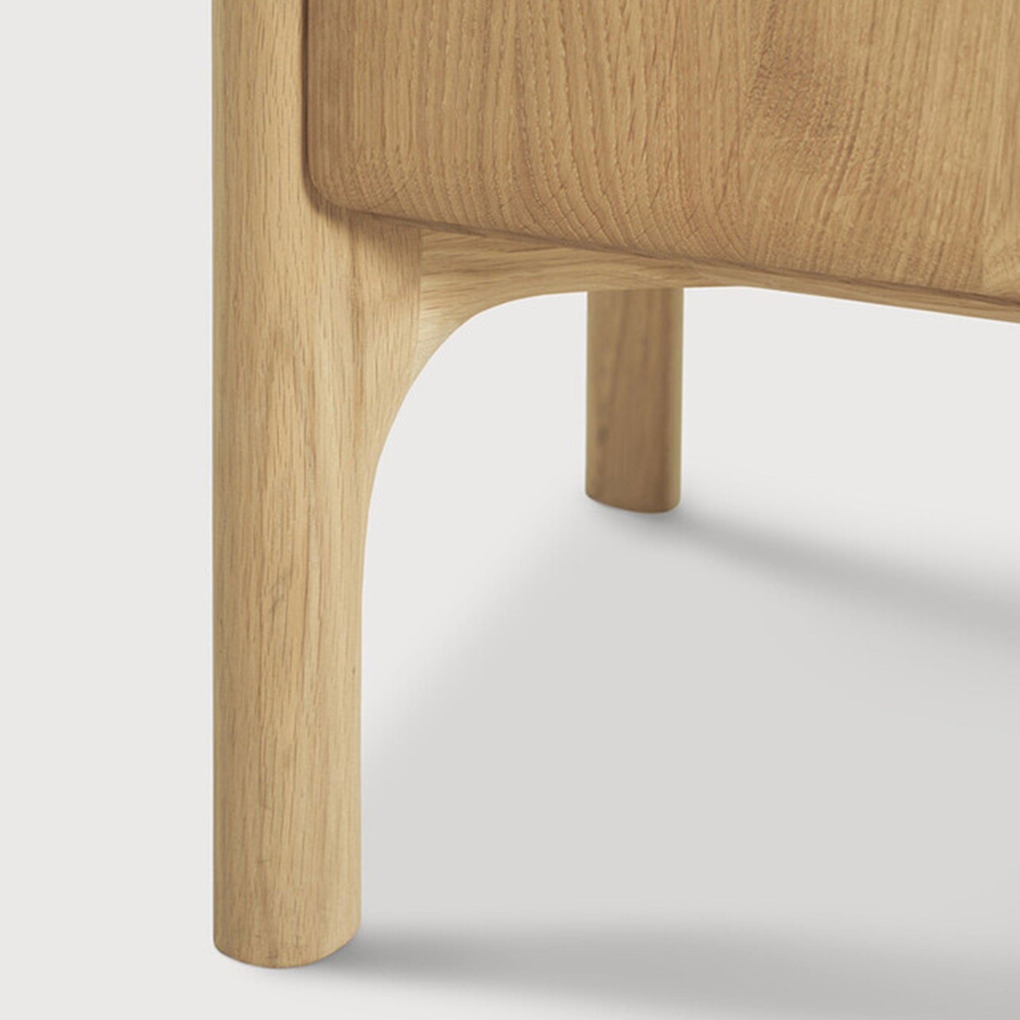 PI Sideboard in Oak with 3 Doors - Thumbnail 5