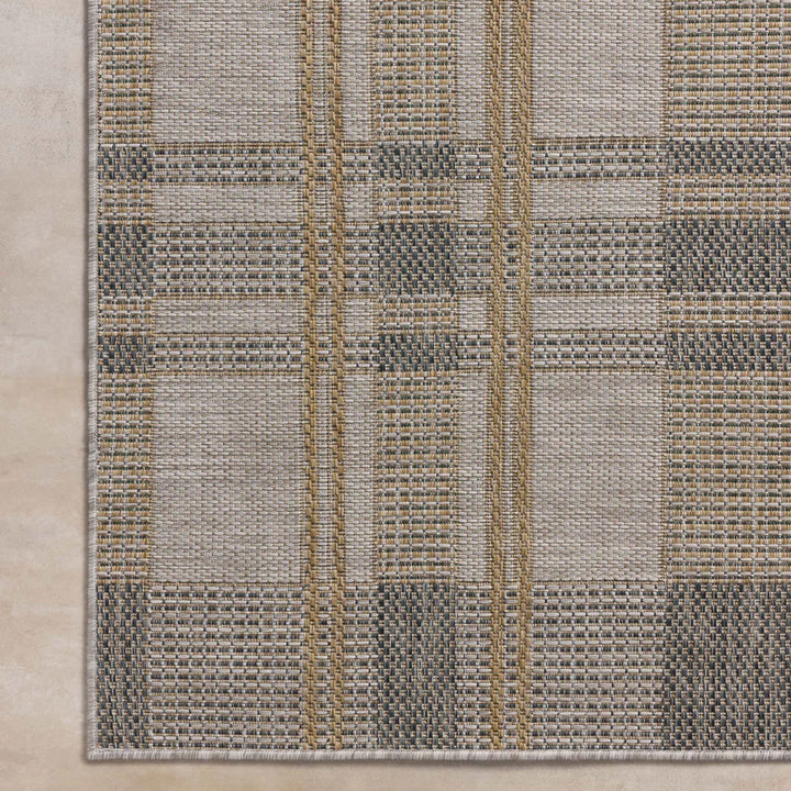 Birch Rug in Bone/Gold 2.3x3.9