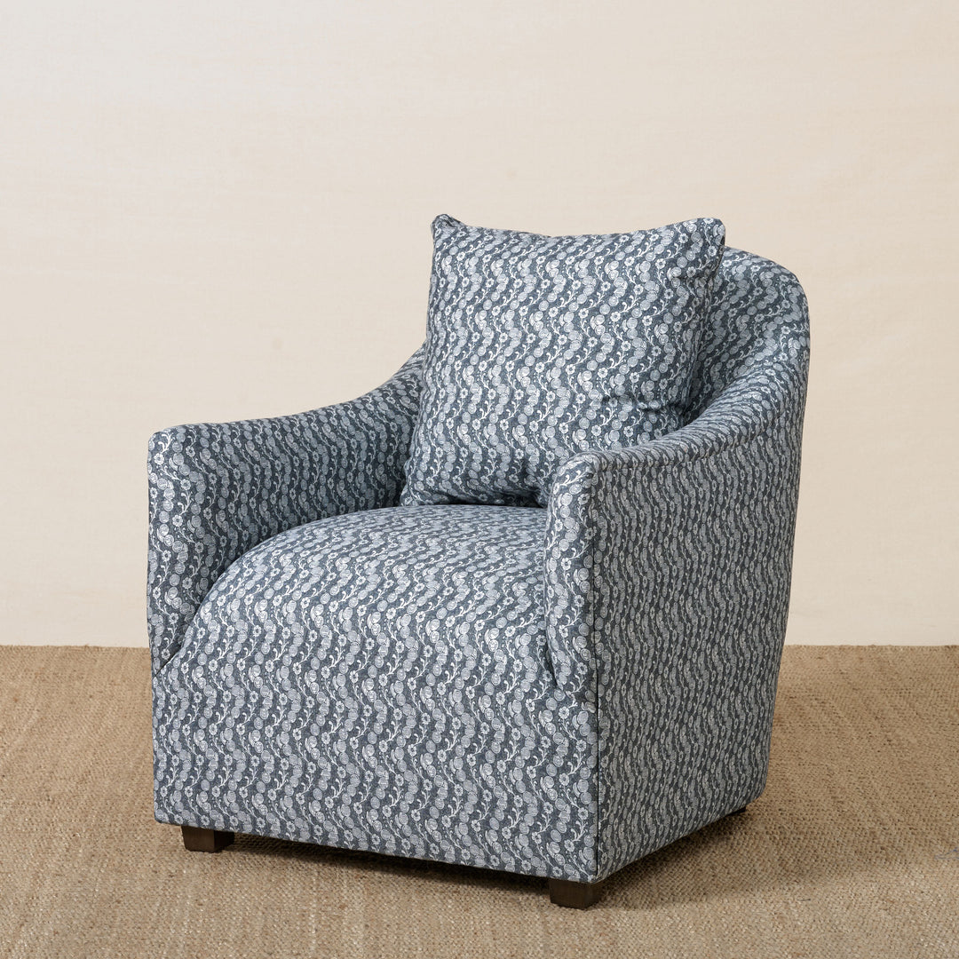 noel chair in blossom blue