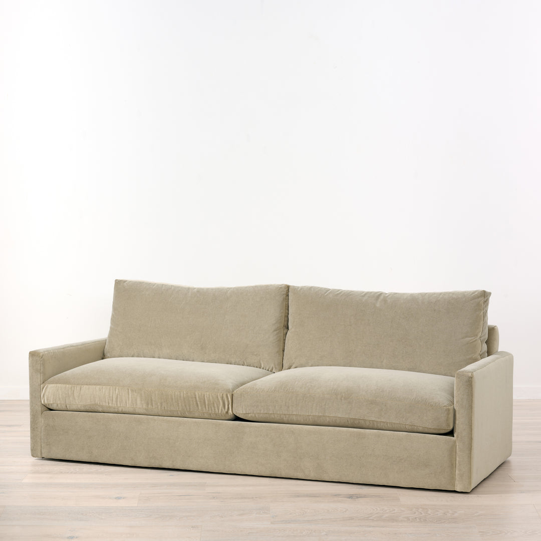 Big Easy Sofa with Thin Arms in Elephant Gray (95")