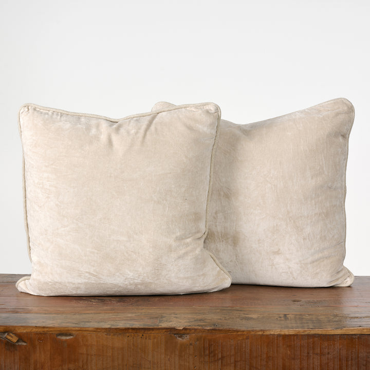Heirloom Velvet Pillow in Silver (18x18)