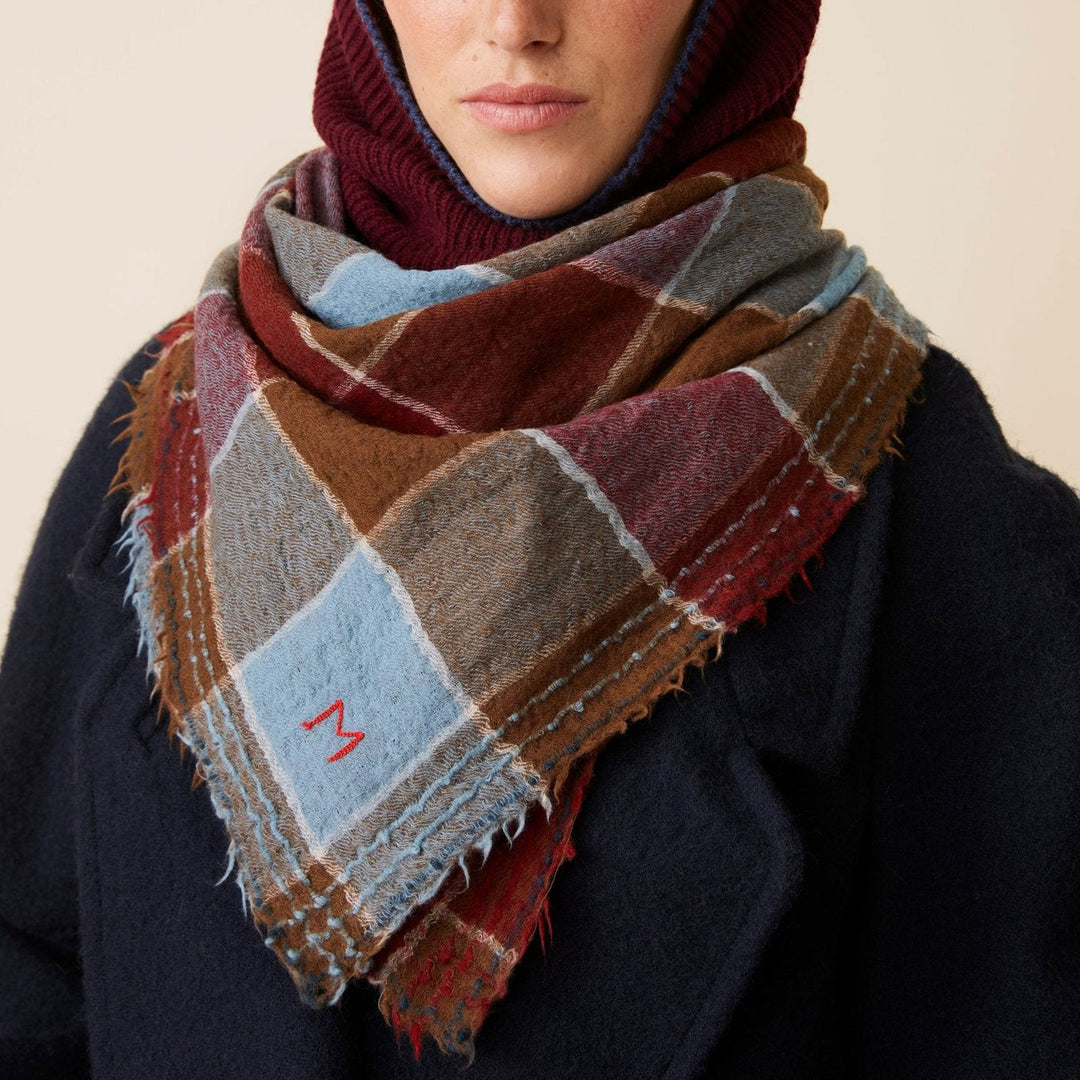 Foulard N°686 in Red Wine by Moismont