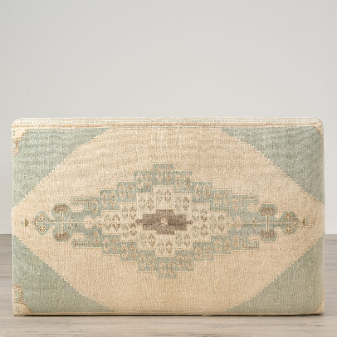 Vintage Rug Ottoman 40x65 (0815-B)