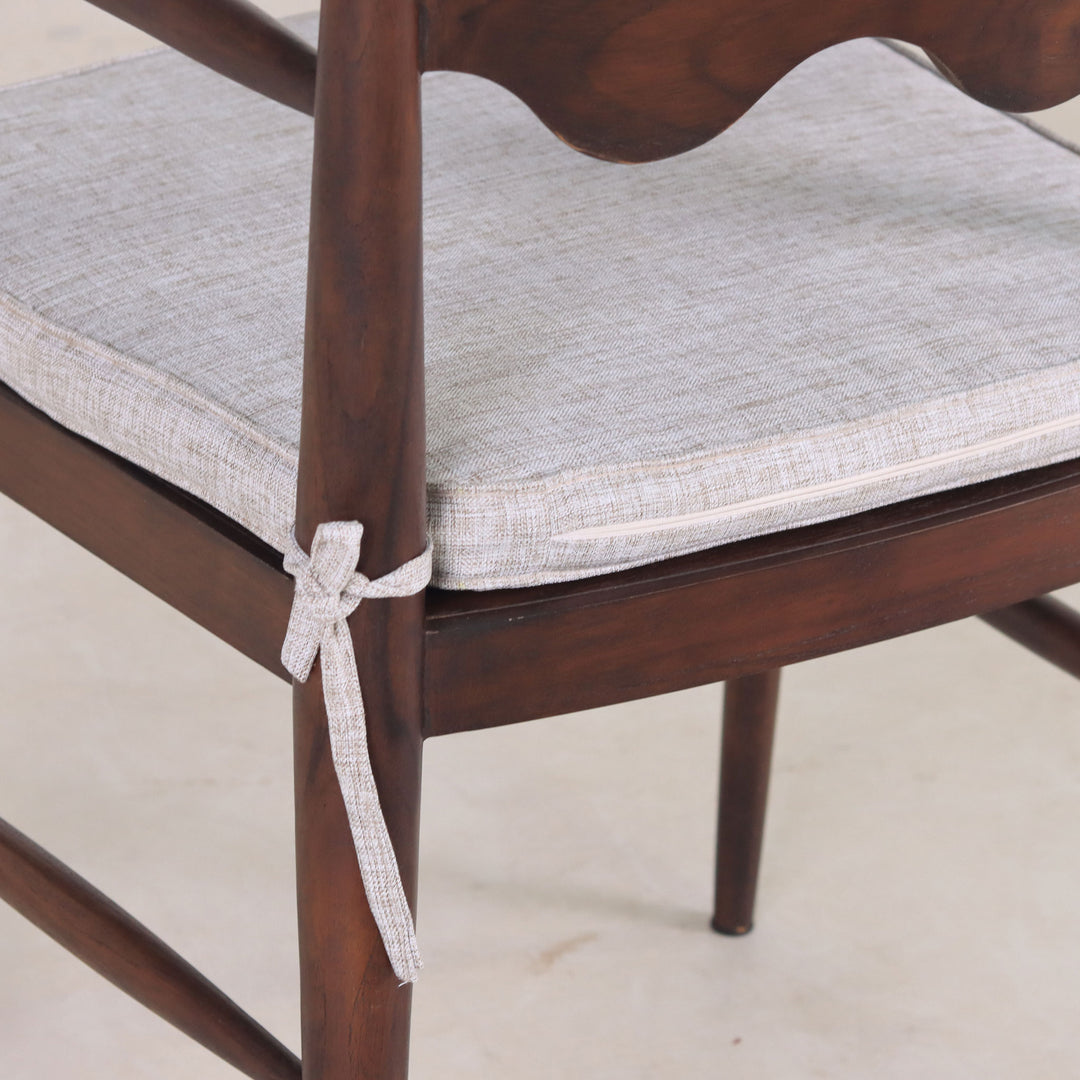 Wave Armchair With Cushion