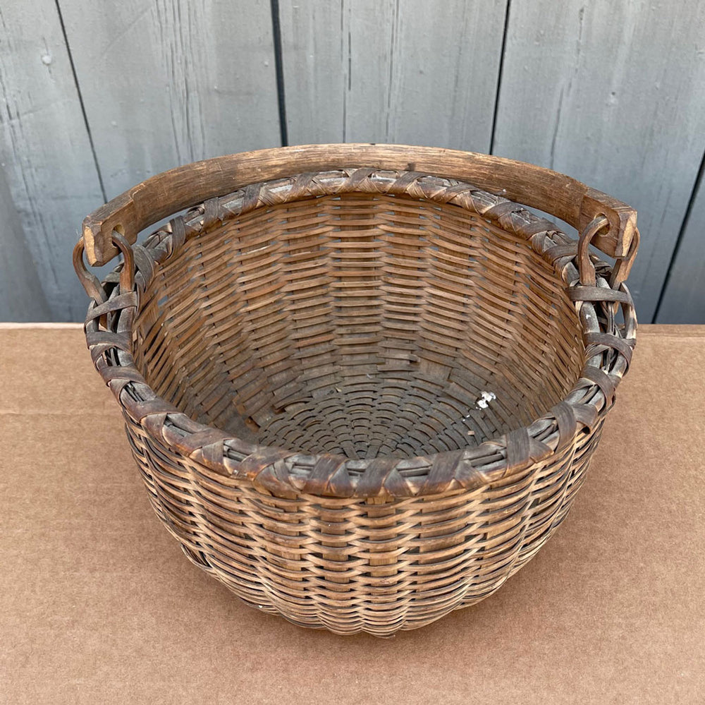 Vintage "Bushwacker" Basket w/ Swing Handle C. 1900's