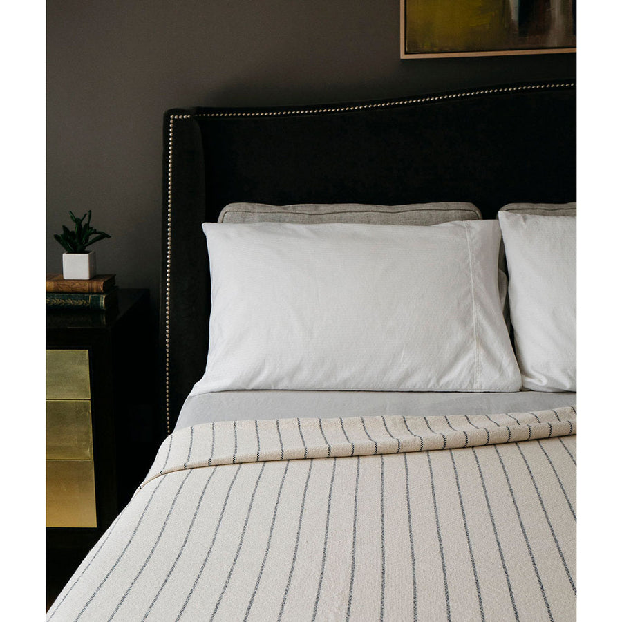 Cotton Blankets: Pinstripe Black Queen 