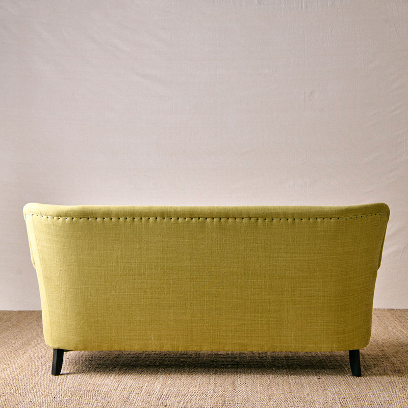 Pippa Apartment Sofa in Rocco Apple by Lee Industries (70")