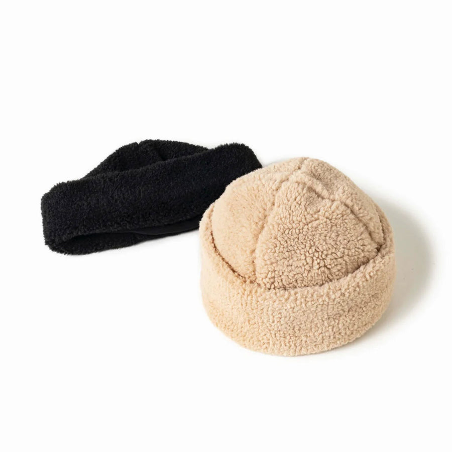 Shearling Crown Hat in Black